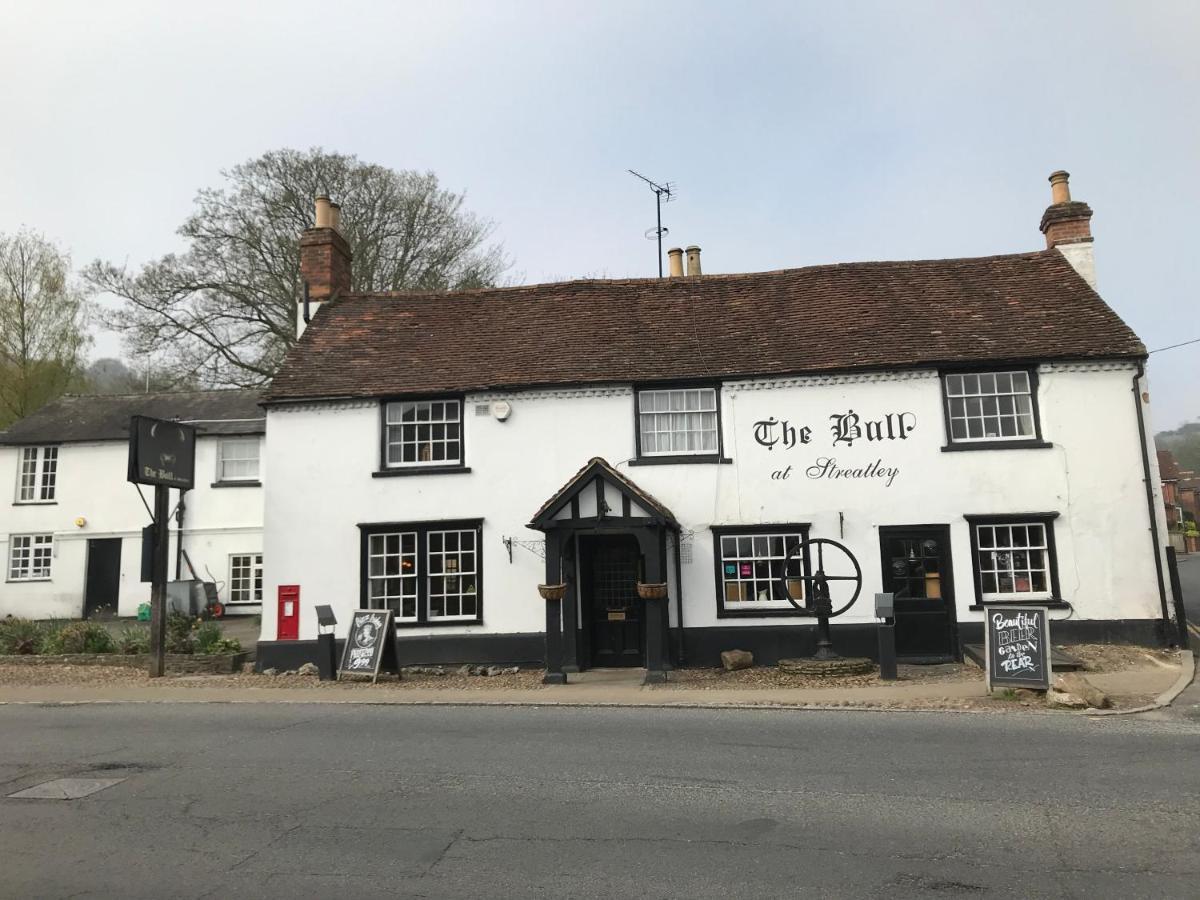 Bull Inn Reading Exterior photo